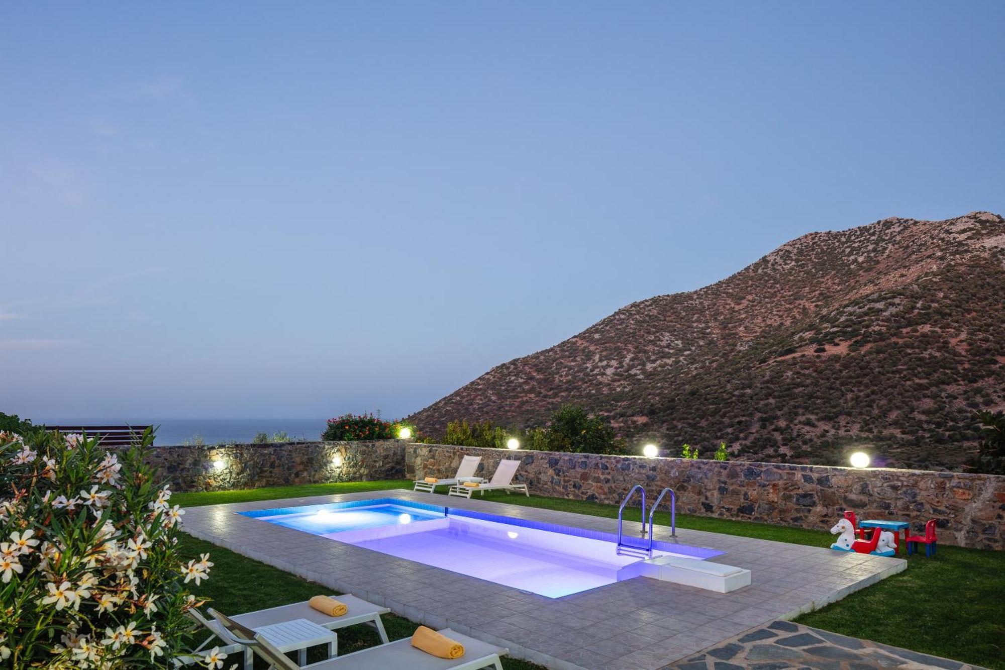 Real Dream Villas, Cretan Gems With Seaviews, By Thinkvilla Bali  Екстериор снимка