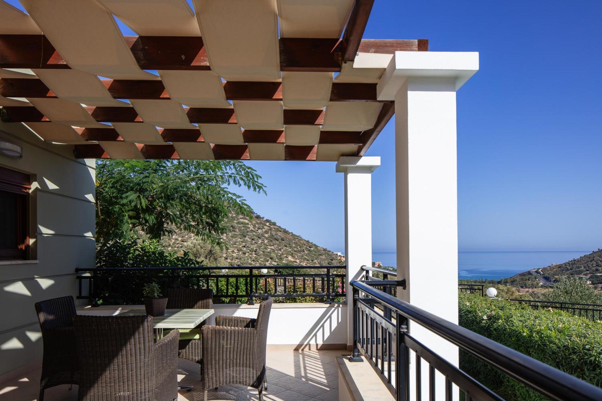 Real Dream Villas, Cretan Gems With Seaviews, By Thinkvilla Bali  Екстериор снимка