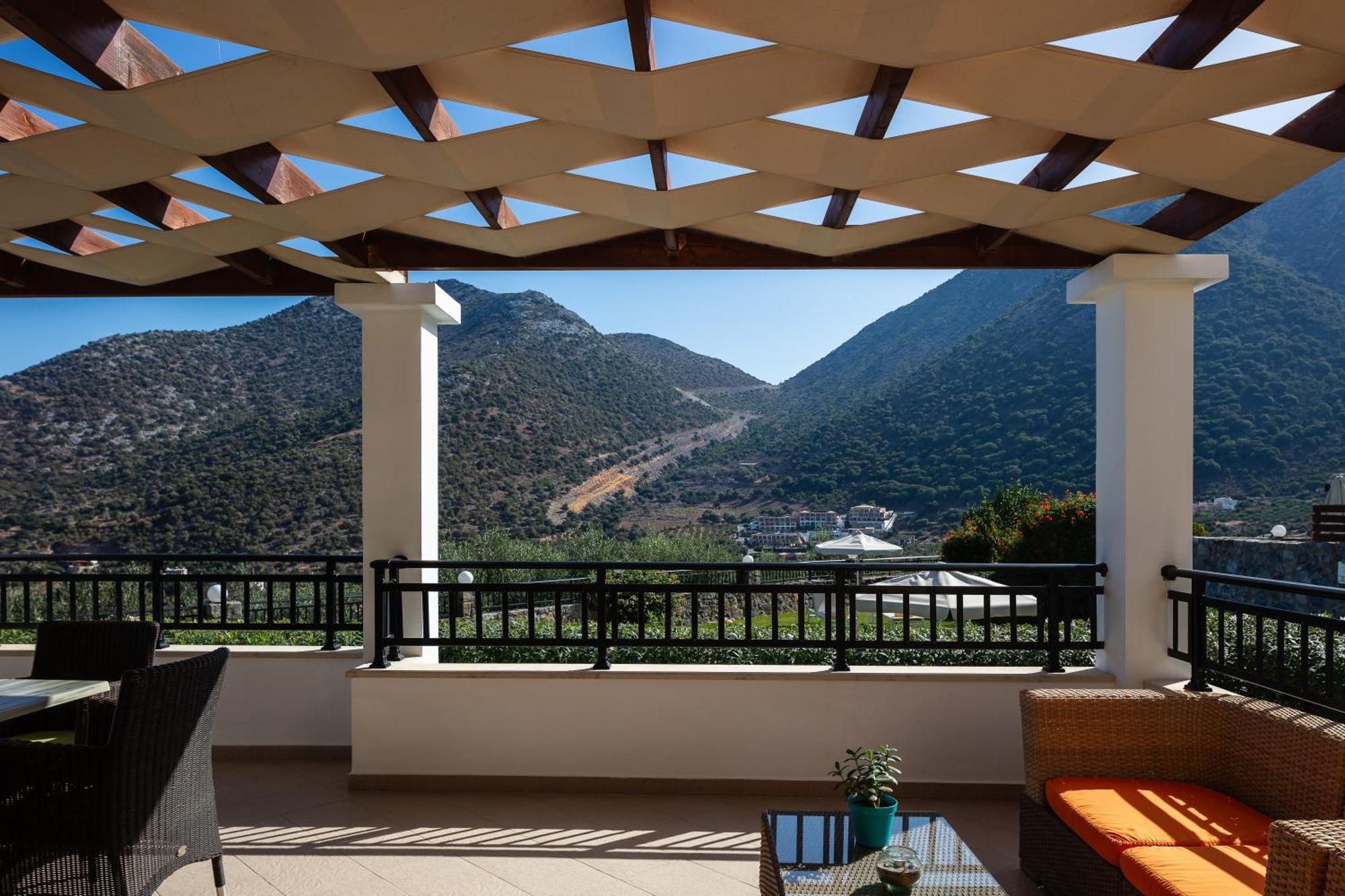 Real Dream Villas, Cretan Gems With Seaviews, By Thinkvilla Bali  Екстериор снимка